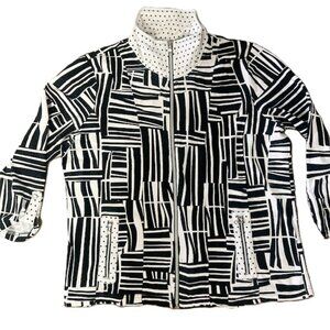Onque Ladies Zipped Active Top XL Black and White Geometric Print Pockets Read
